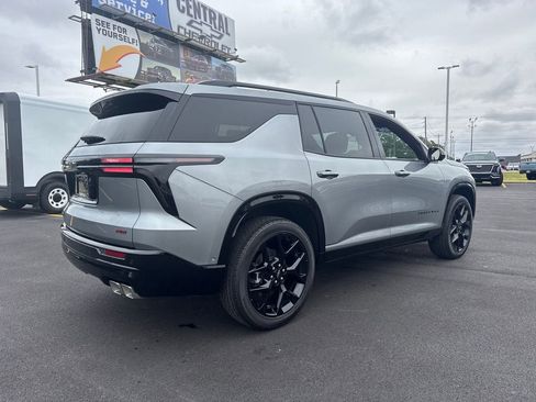 New 2026 Chevrolet Traverse RS w/ LPO, Floor Liner Package FWD image 6