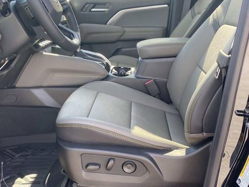 New 2026 Chevrolet Colorado ZR2 w/ Technology Package image 17