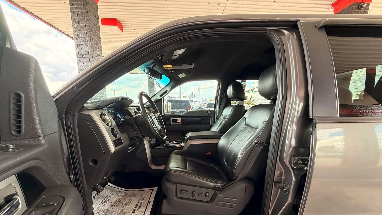 Used 2011 Ford F150 FX4 w/ FX Luxury Pkg AWD/4WD image 18
