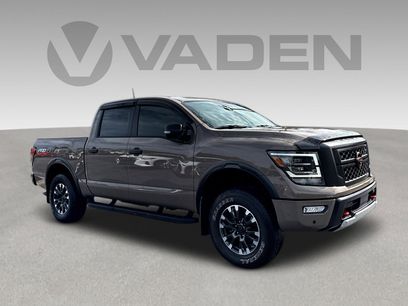 Used 2022 Nissan Titan PRO-4X w/ Pro-4x Convenience Package