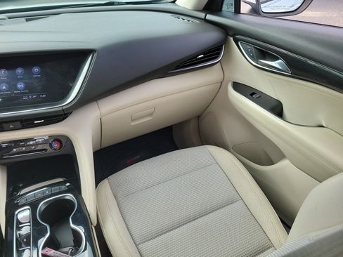 Used 2022 Buick Envision Preferred w/ Safety Package FWD image 18