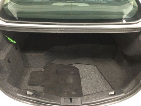 Used 2019 Ford Fusion SE image 4