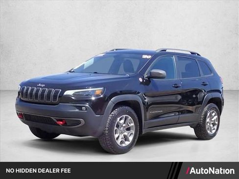 Used 2020 Jeep Cherokee Trailhawk w/ Cold Weather Group AWD/4WD image 1