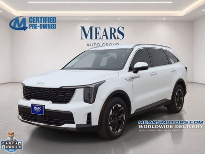 Used 2025 Kia Sorento S