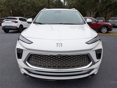 New 2026 Buick Encore GX Avenir w/ Avenir Technology Package image 9