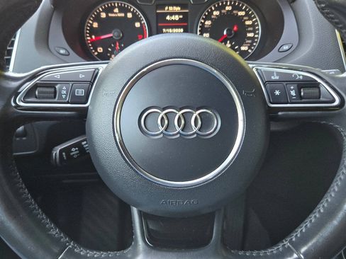 Used 2018 Audi Q3 2.0T Premium Plus w/ Premium Plus Package AWD/4WD image 18