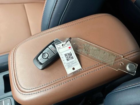 Used 2024 Ford Maverick Lariat w/ 4K Tow Package image 35