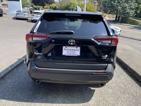 Certified 2025 Toyota RAV4 XLE AWD/4WD image 6
