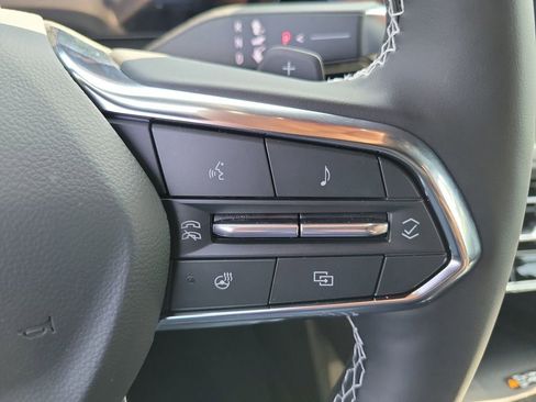 New 2026 Chevrolet Traverse LT image 6