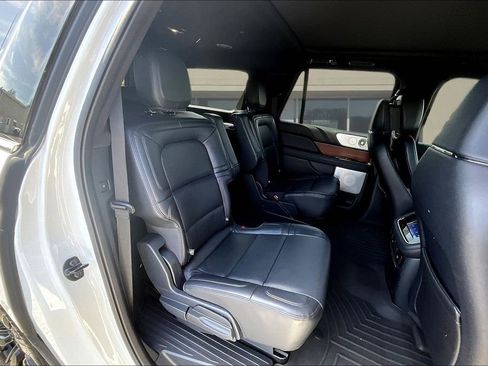 Used 2024 Lincoln Navigator L Reserve AWD/4WD image 27