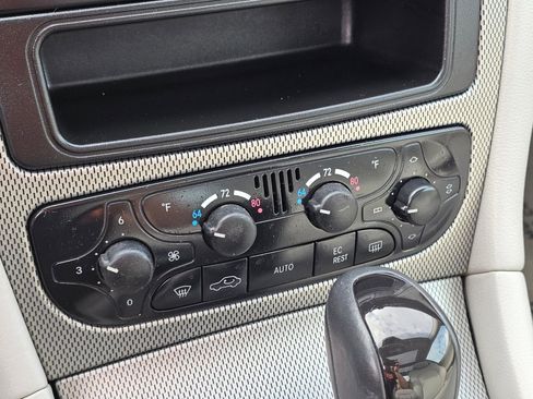 Used 2002 Mercedes-Benz C 230 C 230 w/ C2 Opt Pkg image 9