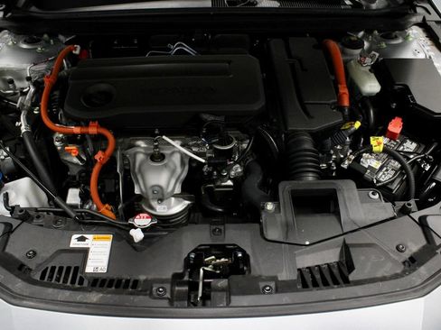 Used 2025 Honda Accord Sport image 16