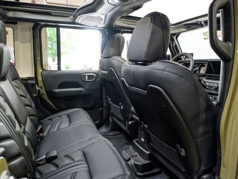 Used 2025 Jeep Wrangler Unlimited Rubicon 392 image 83