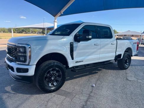 Used 2024 Ford F250 Lariat w/ Sport Appearance Package AWD/4WD image 1