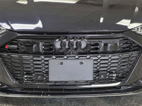 Used 2023 Audi RS 6 4.2 w/ Carbon Optic Package image 7