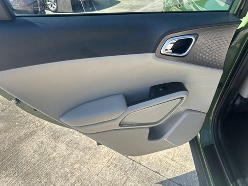 Used 2020 Kia Soul EX FWD image 30
