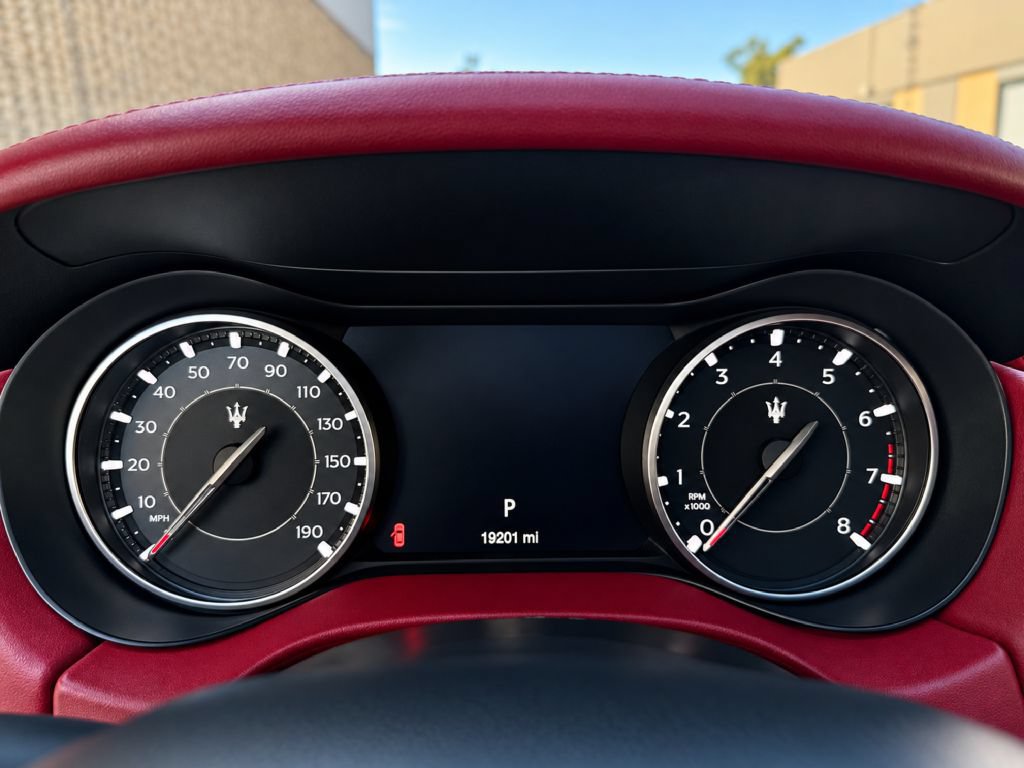 Used 2023 Maserati Ghibli Modena RWD image 20