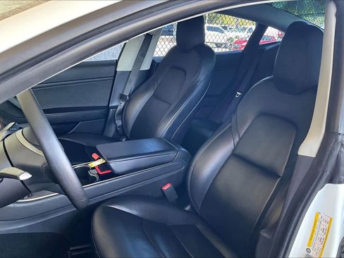 Used 2019 Tesla Model 3 Standard Range RWD image 7