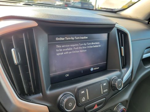 Certified 2020 GMC Terrain SLT w/ Preferred Package image 12