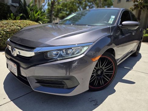 Used 2018 Honda Civic LX image 24