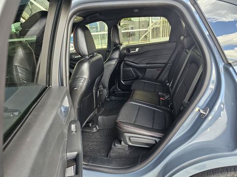 Used 2024 Ford Escape ST-Line w/ Tech Pack #1 AWD/4WD image 17