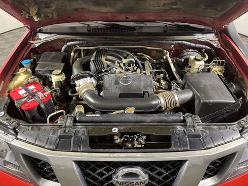 Used 2015 Nissan Frontier PRO-4X image 30