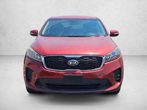 Used 2019 Kia Sorento FWD image 2
