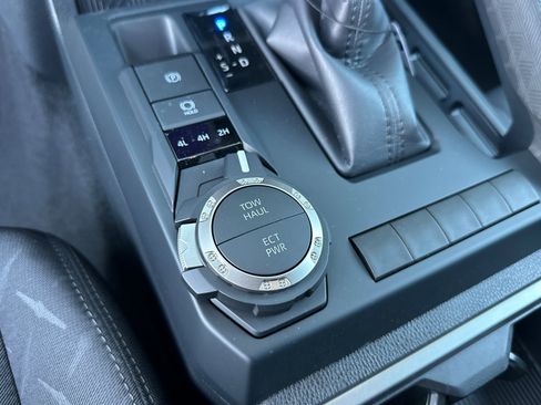 New 2026 Toyota Tacoma SR5 image 33