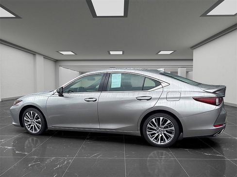 Used 2021 Lexus ES 350 w/ Premium Package image 13