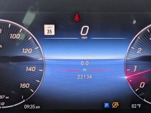 Used 2024 Mercedes-Benz C 300 Sedan image 11