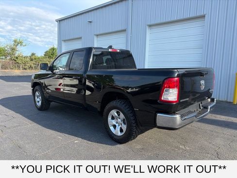 Used 2022 RAM 1500 Big Horn AWD/4WD image 4