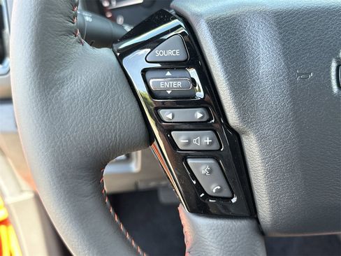 New 2025 Nissan Frontier PRO-4X w/ Pro Convenience Package image 14