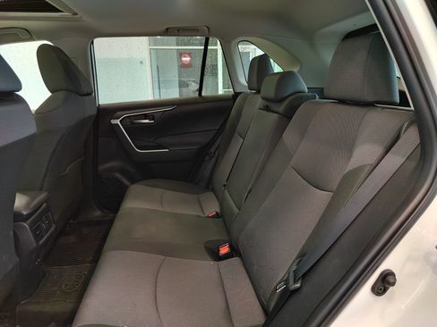 Used 2025 Toyota RAV4 XLE w/ Convenience Package AWD/4WD image 11