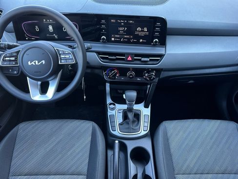 New 2026 Kia Seltos LX image 13