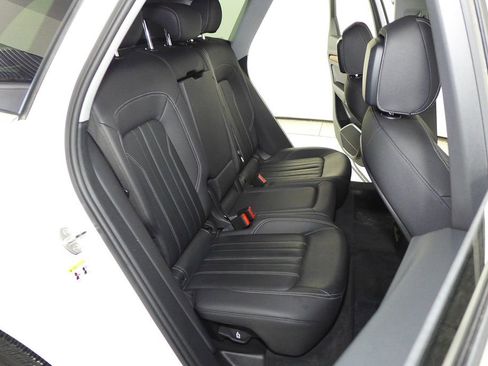 Used 2023 Audi Q5 2.0T Premium AWD/4WD image 19