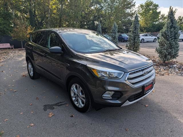 Used 2017 Ford Escape SE FWD image 7