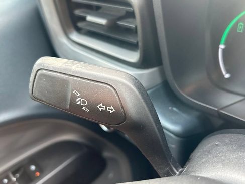 Used 2022 Ford Maverick XL FWD image 19