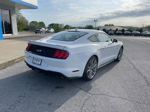 Used 2020 Ford Mustang GT Premium w/ Equipment Group 401A RWD image 38