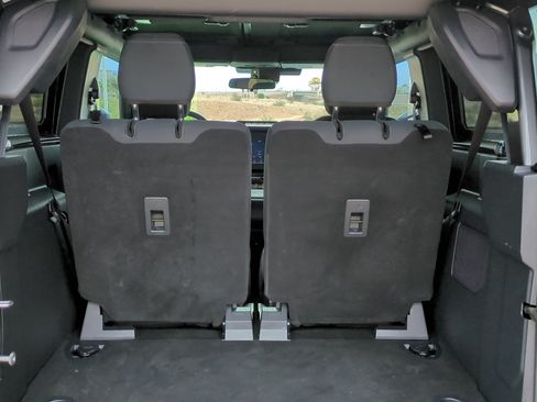 Used 2025 Ford Bronco 2-Door w/ Sasquatch Package AWD/4WD image 29