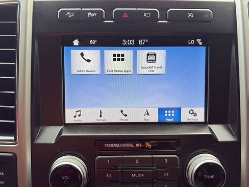 Used 2018 Ford F150 Lariat w/ Equipment Group 502A Luxury AWD/4WD image 17