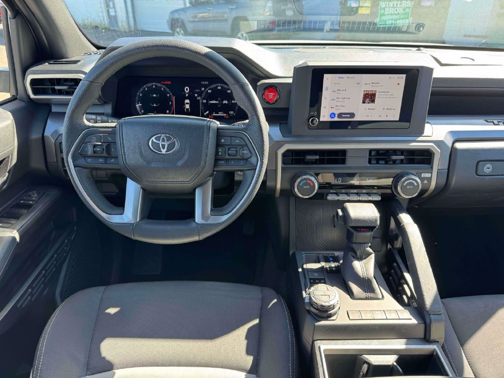 Used 2026 Toyota Tacoma TRD Off-Road AWD/4WD image 18