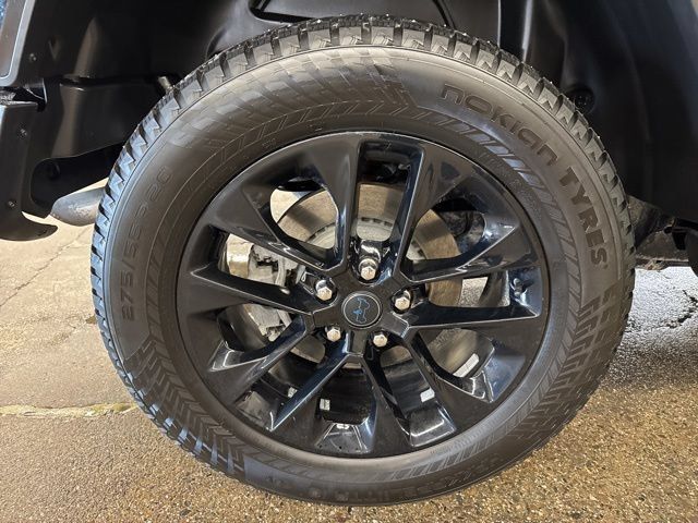 Used 2024 Jeep Wrangler Unlimited Sahara AWD/4WD image 10
