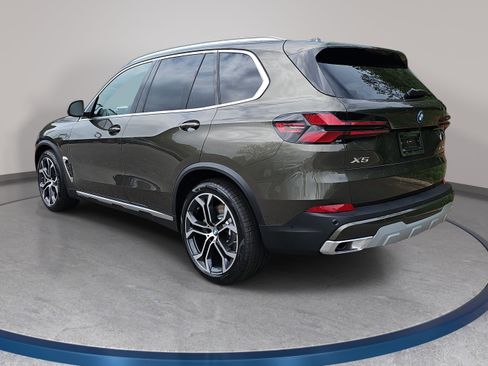 New 2026 BMW X5 xDrive50e AWD/4WD image 7