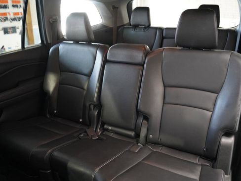 Used 2019 Honda Pilot EX-L image 32