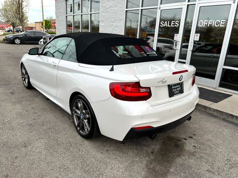 Used 2016 BMW M235i Coupe image 6