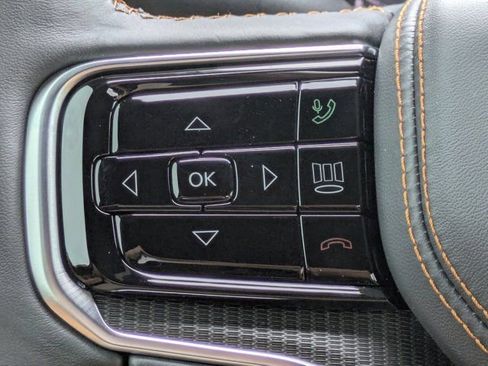 New 2026 Jeep Grand Wagoneer Summit AWD/4WD image 28