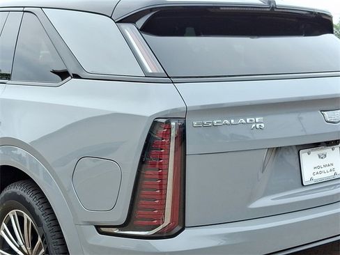 New 2026 Cadillac Escalade IQ Sport 1 image 10