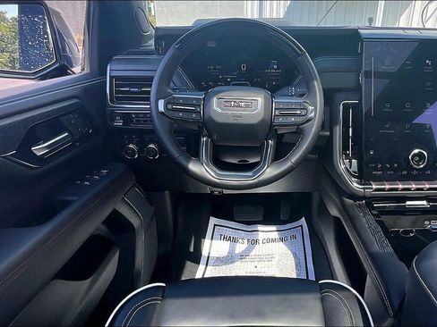Used 2025 GMC Yukon AT4 Ultimate w/ LPO, Floor Liner Package AWD/4WD image 8