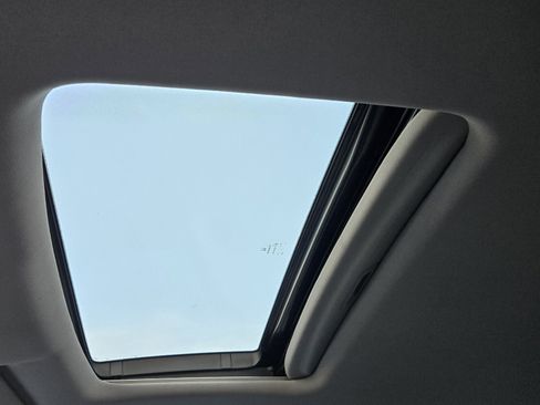 Used 2021 Honda Pilot Special Edition image 30