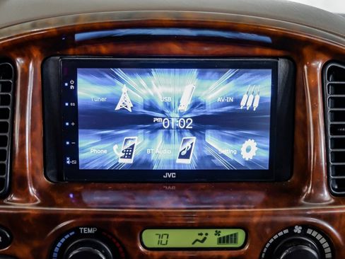 Used 2004 Toyota Sequoia SR5 image 27